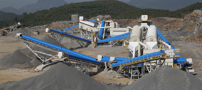 贵州拉法基石灰岩砂石料生产线